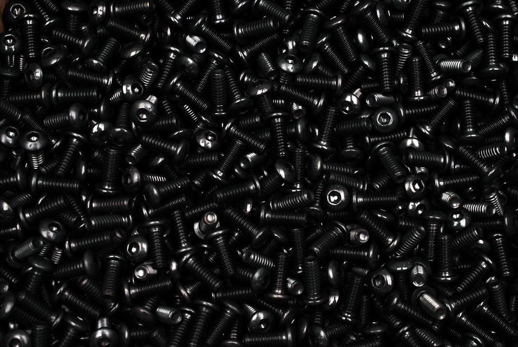 Black Screws